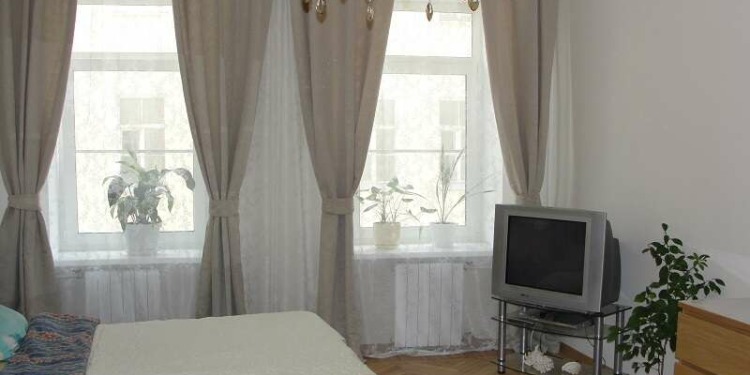 2-Schlafzimmer Sankt-Peterburg Tsentralnyy rayon mit Küche für 8 Personen